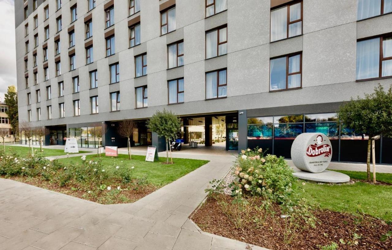 Good Wolska Residence Varšava Exteriér fotografie